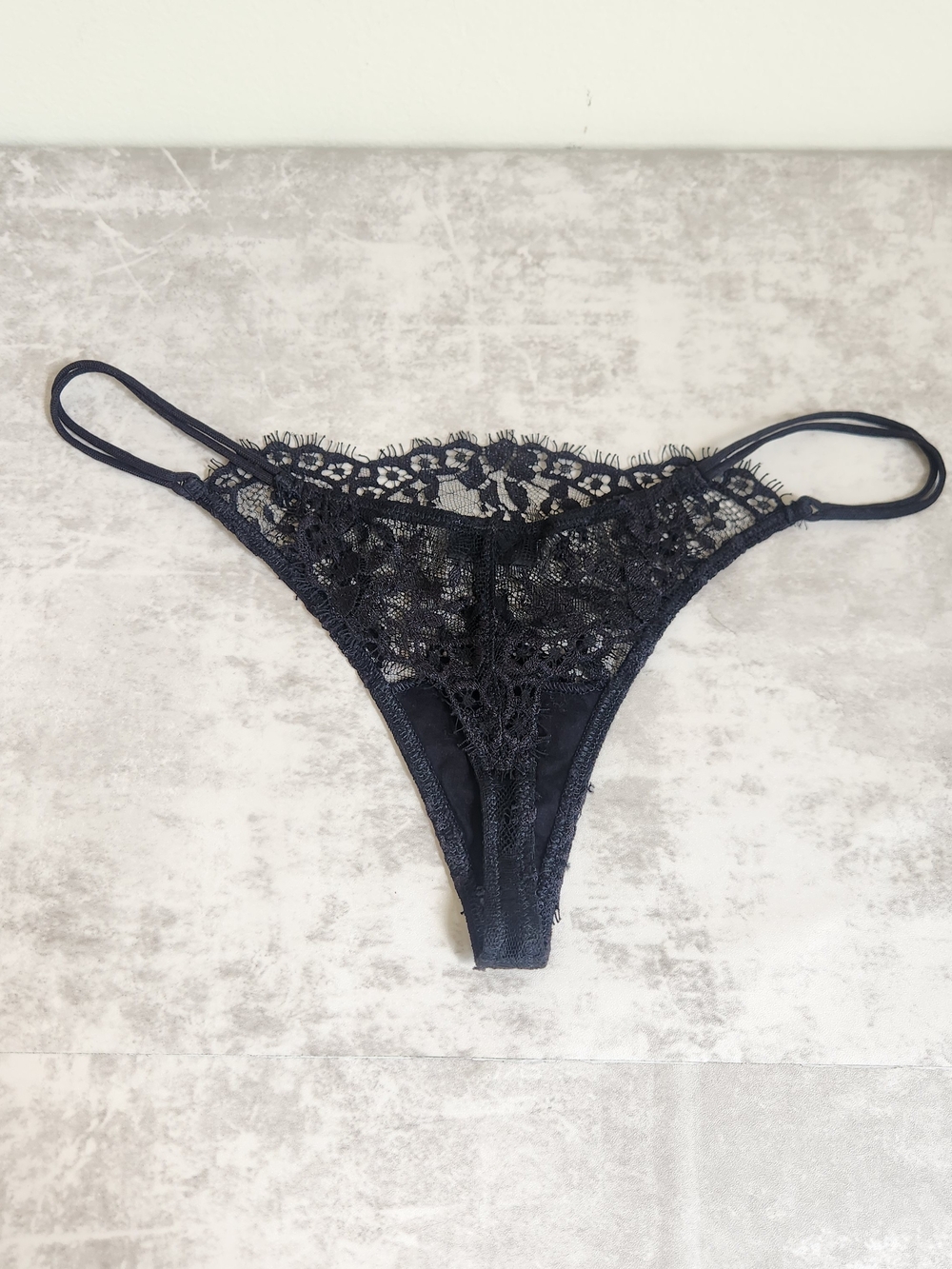 La Perla Black Lace Thong Panty Size S